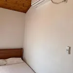 White Marine Hotel Qeparo