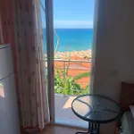 White Marine Hotel Qeparo